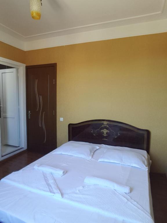 Guest House on Chanchibadze 9 room 6